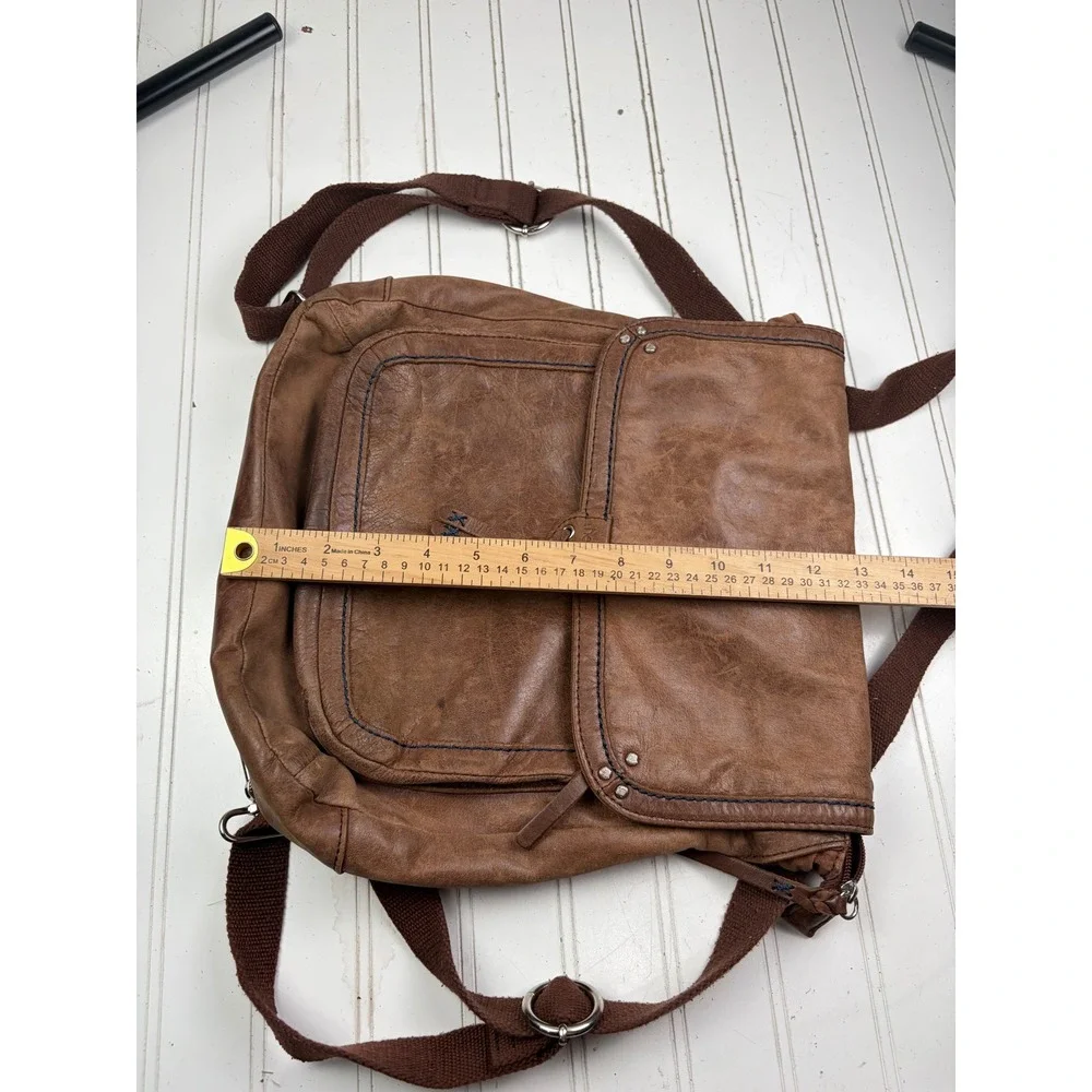 The Sak Ventura Vintage Y2K Brown Distressed Leather Convertible Backpack Bag